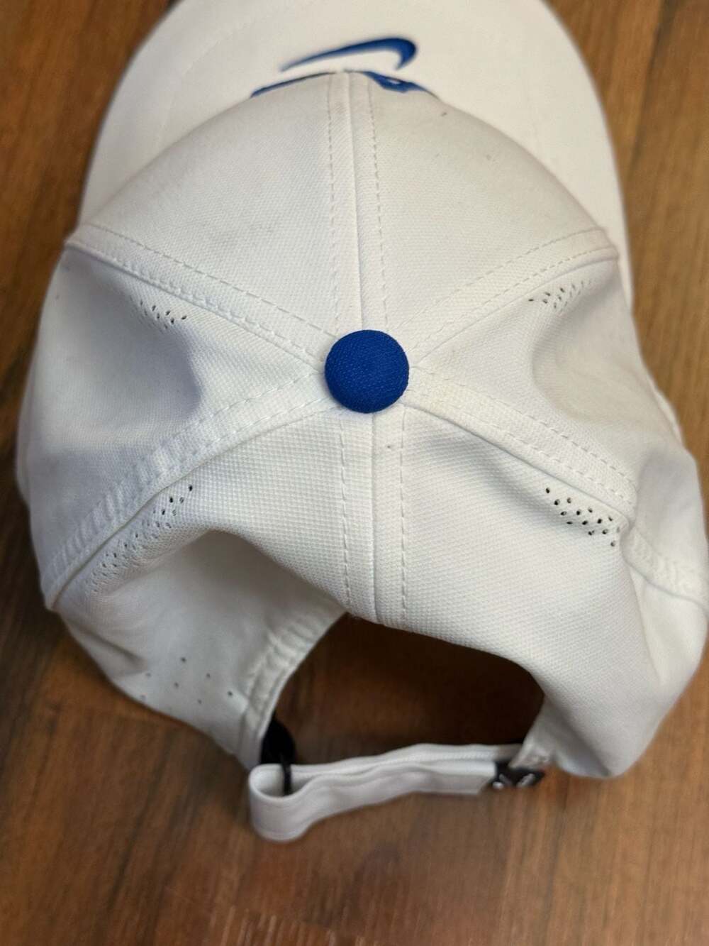 Nike Air Force Falcons Legacy91 Dri-FIT Performance Adjustable Hat - Picture 4 of 4
